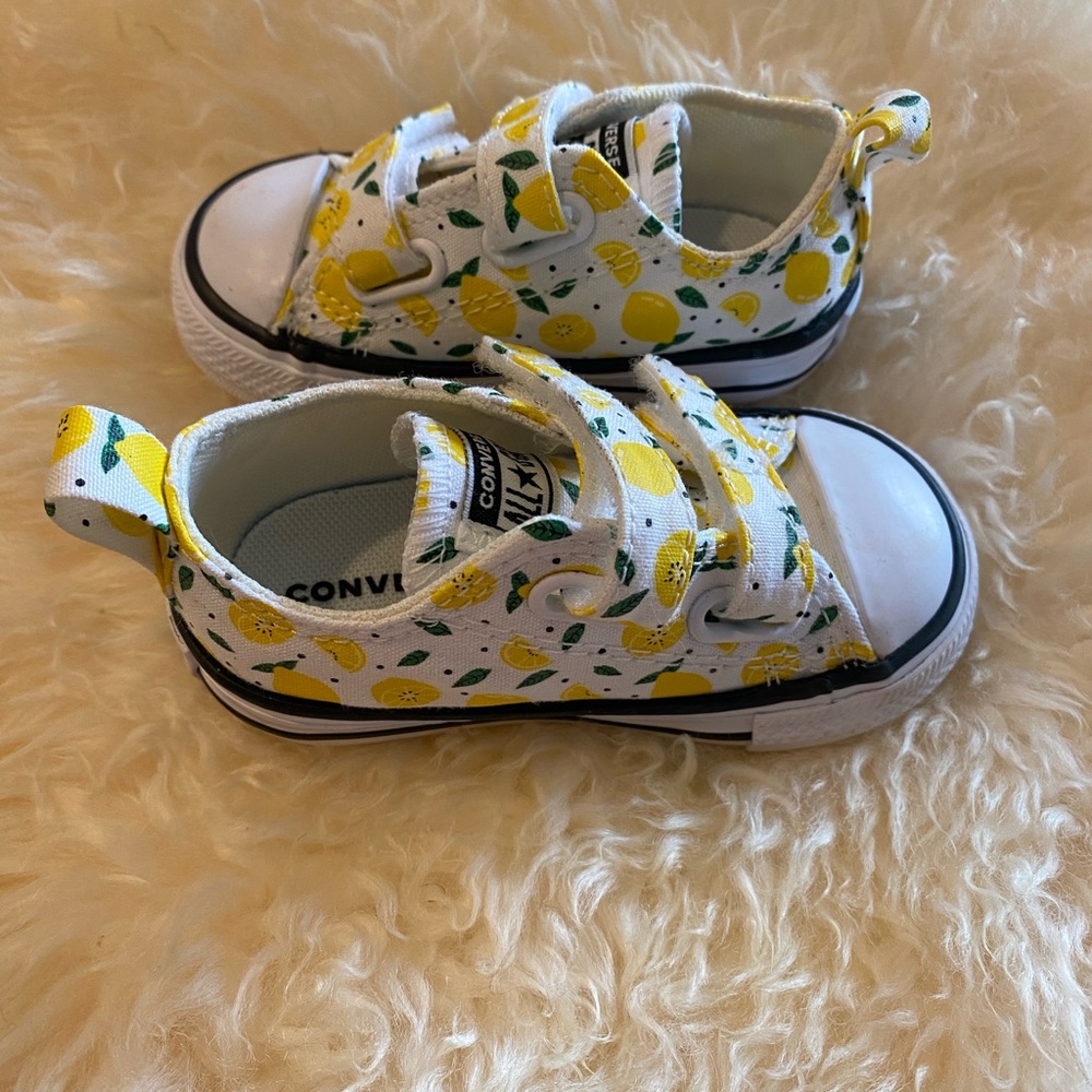 Lemon Converse, infant size 4